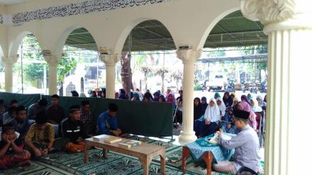 Ahad Pagi di Masjid Al-Furqon Bongoskenti Murtigading Sanden